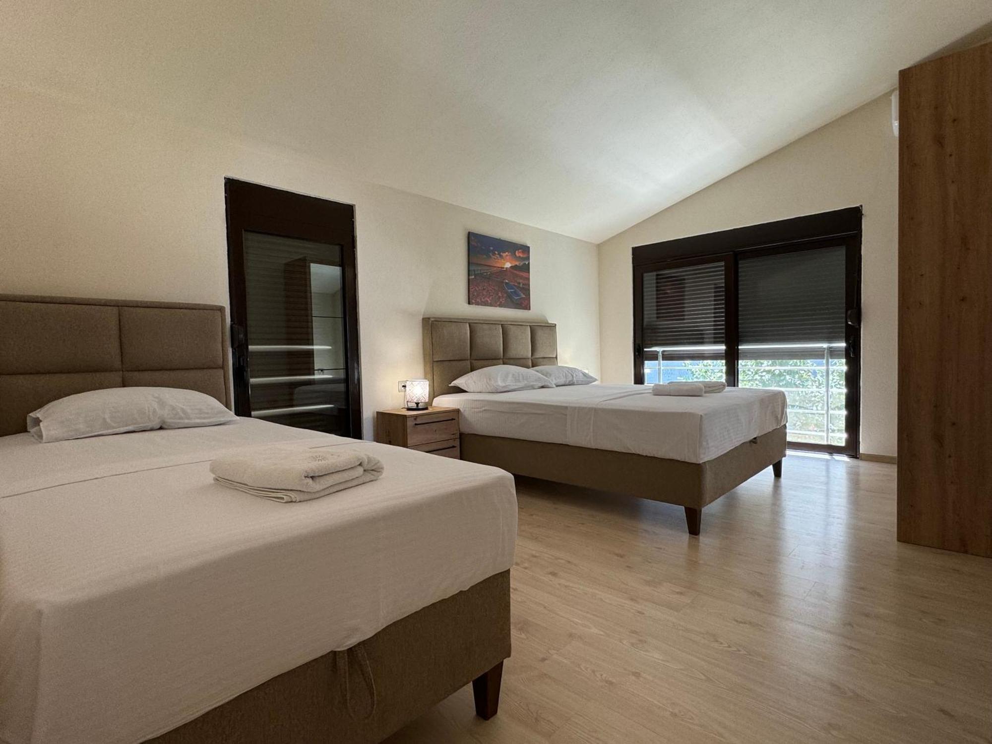 Fimi Apartments 울친 외부 사진